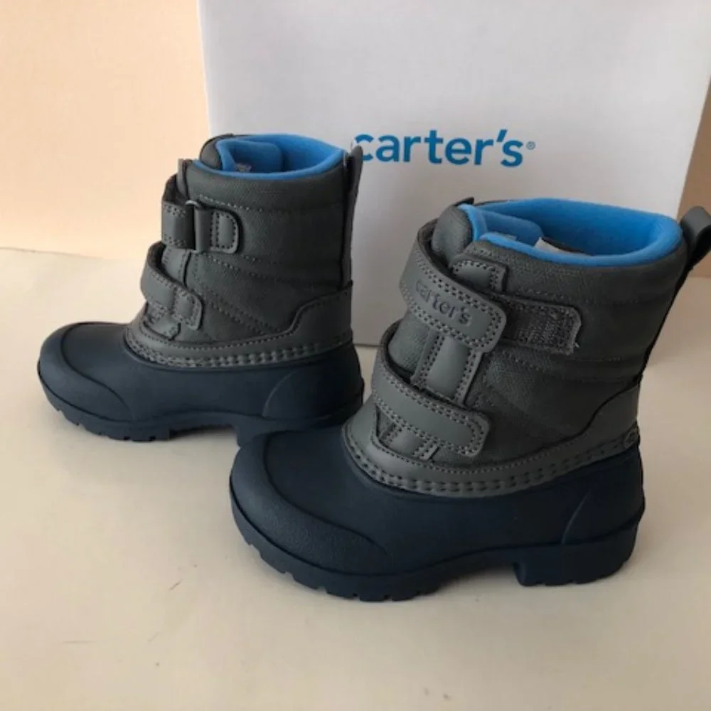 CARTERS Deltha Lug Sole Boot. Waterproof snow boot for boy or girl. Size: 7, 9 - Picture 9 of 11